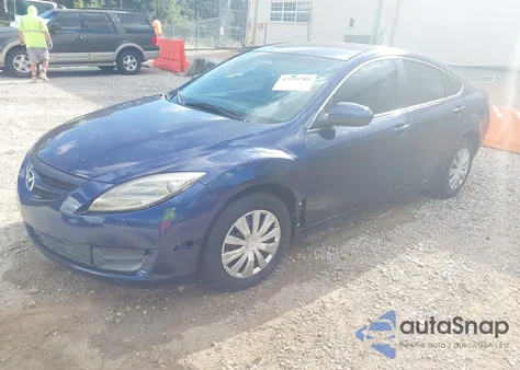 2009 Mazda Mazda6 I Sport z USA, uszkodzony, nr VIN 1YVHP81H995M44585